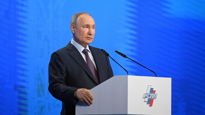 Путин поблагодарил жителей Донбасса
