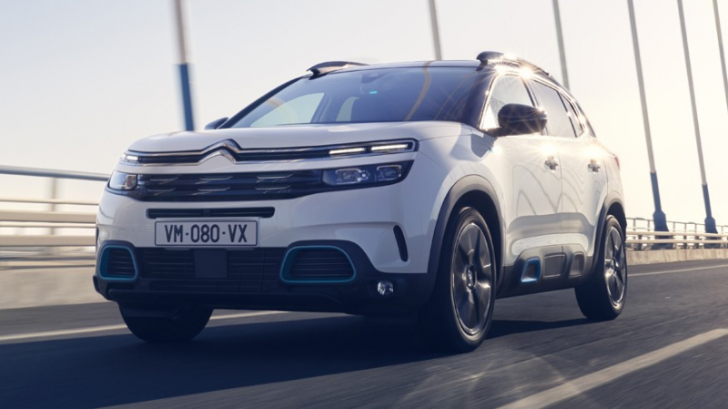 Citroën собирается обновить C5 Aircross: первое изображение