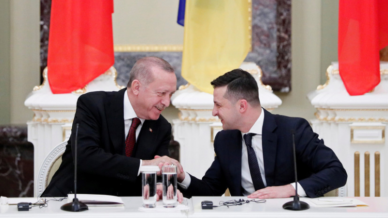 Политический жест: зачем президент Турции предложил стать посредником в урегулировании ситуации на Украине