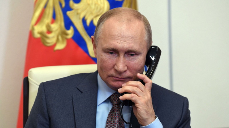 Путин поговорил по телефону с директором ЦРУ