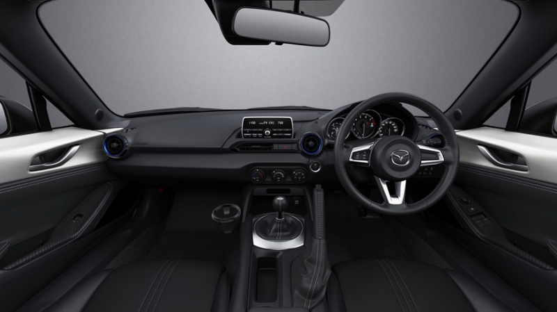 Mazda обновила «двухдверку» MX-5 и добавила ей новую лёгкую версию