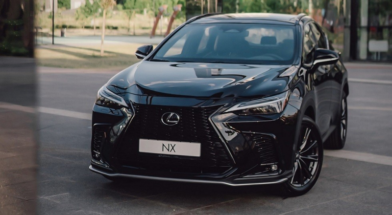 Новый Lexus NX стартует в России: пока без базового атмосферника, гибрида больше не будет