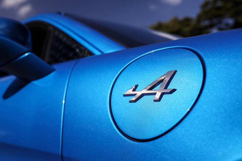 Первый кроссовер Alpine получил имя GT X-Over, старт производства — в 2025 году
