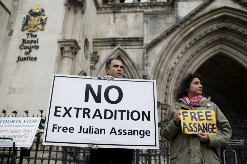 Право на апелляцию: почему Высокий суд Лондона разрешил Ассанжу оспорить экстрадицию в США