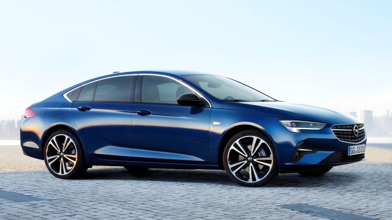 Смена форм-фактора: Opel Insignia в новом поколении станет кроссовером