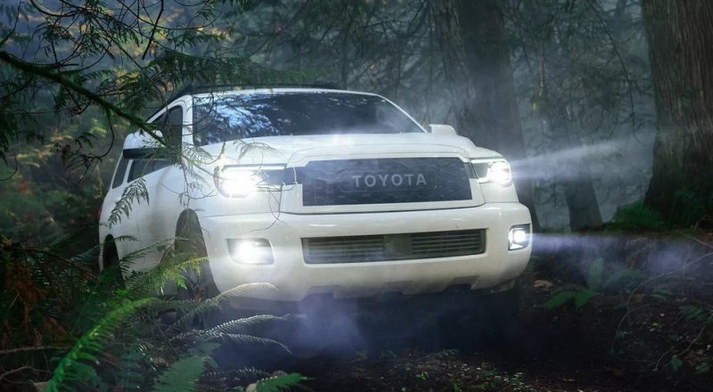Toyota засветила «что-то большое»: скорее всего, это новый внедорожник Sequoia