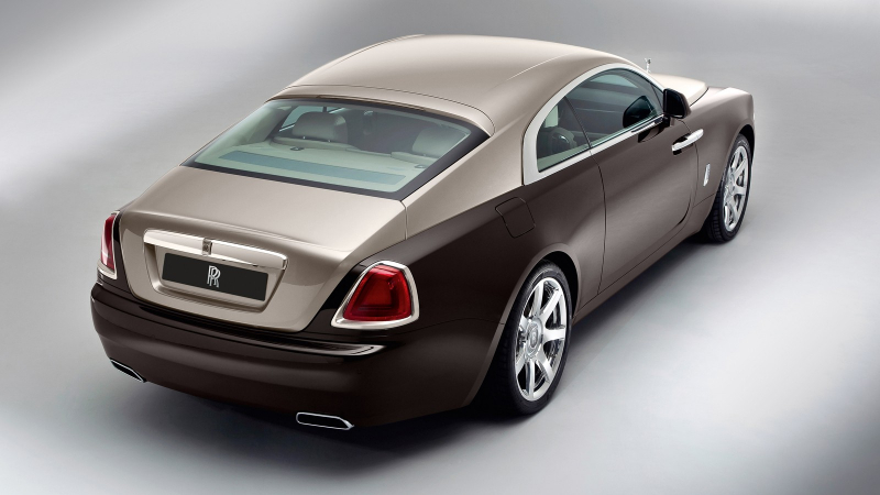 Новый Rolls-Royce Spectre: первые изображения