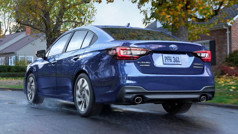 Обновлённый Subaru Legacy: огрубевшее лицо и более мощный мотор для версии Sport