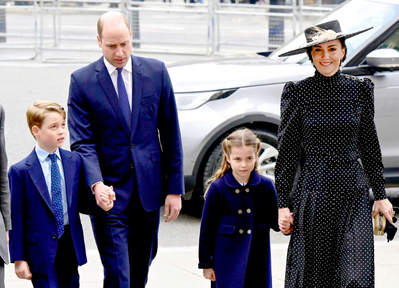 «Принуждают»: дети Кейт Миддлтон и принца Уильяма в опасном положении