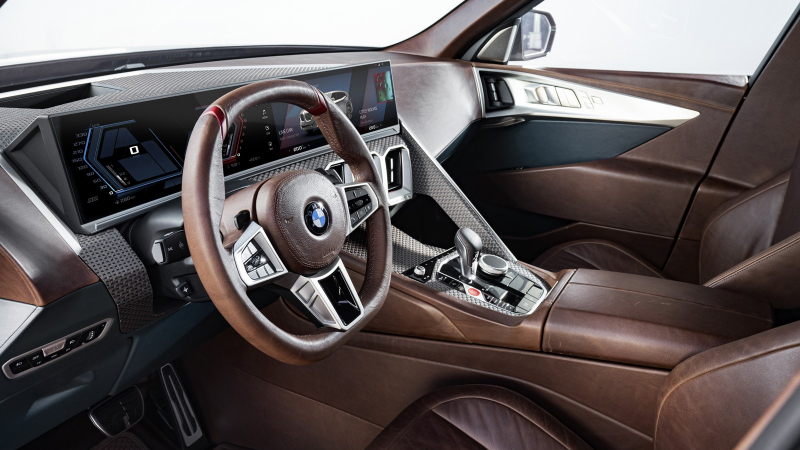 Серийный BMW XM: новые изображения