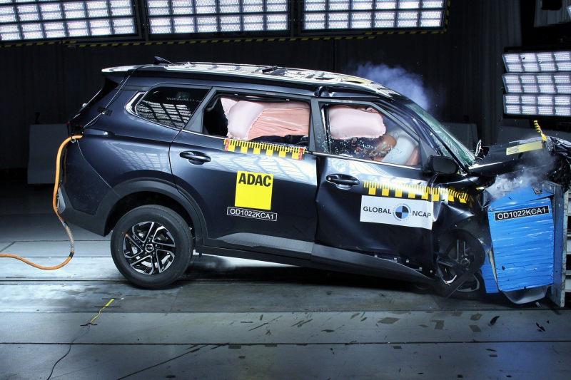 Новый Kia Carens в краш-тесте Global NCAP: оснащение хорошее, а защита слабая