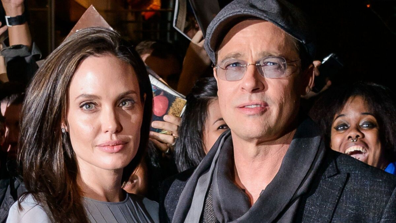 Довела: пьяный Брэд Питт набросился на Анджелину Джоли при детях