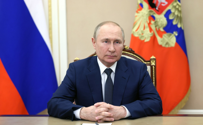 Конвейер рестрикций: к чему может привести приверженность США санкционному давлению на Россию