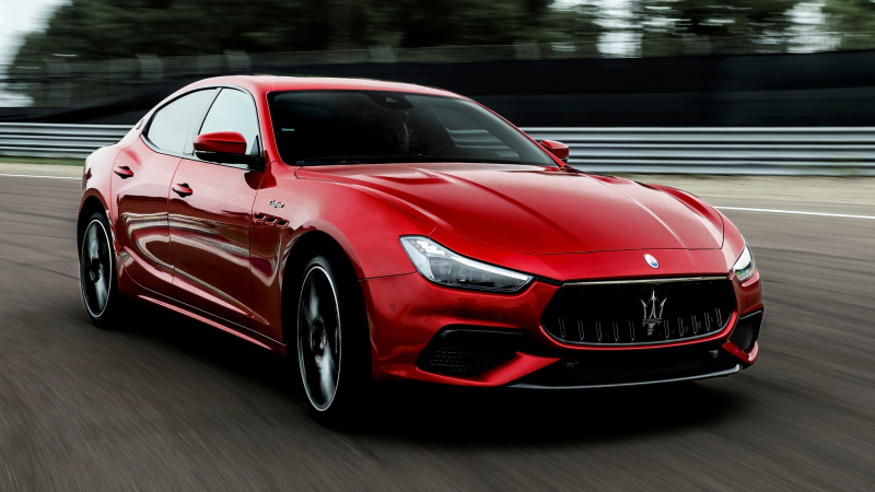 Maserati избавится от седана Ghibli и мотора V8, а седан Quattroporte станет меньше