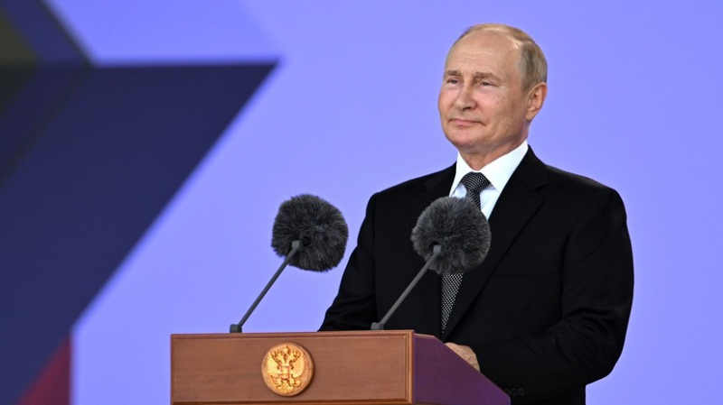 «Не прогибаются перед так называемым гегемоном»: Путин заявил, что союзники России выбирают суверенный путь развития