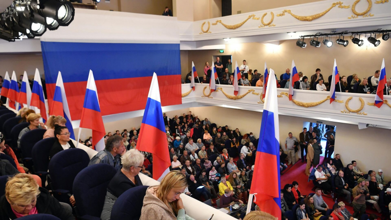 Избирком Запорожской области оценил число участников референдума