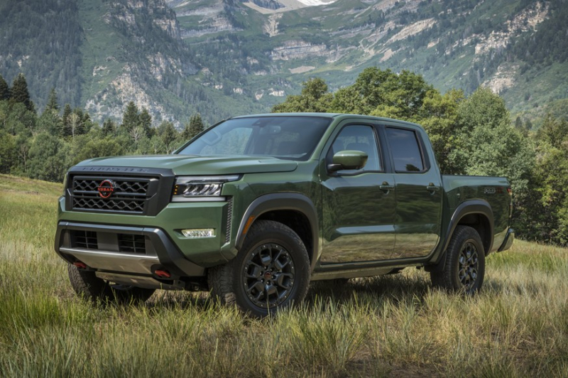 Nissan освежил Frontier до 2023 модельного года и добавил «полуночную» версию