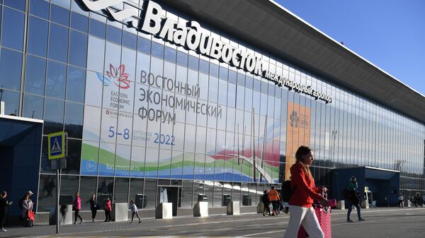 После возвращения из Владивостока Путин проведет совещание по экономике