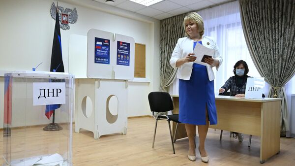 В ЛНР явка в первый день референдума составила 21,97 процента