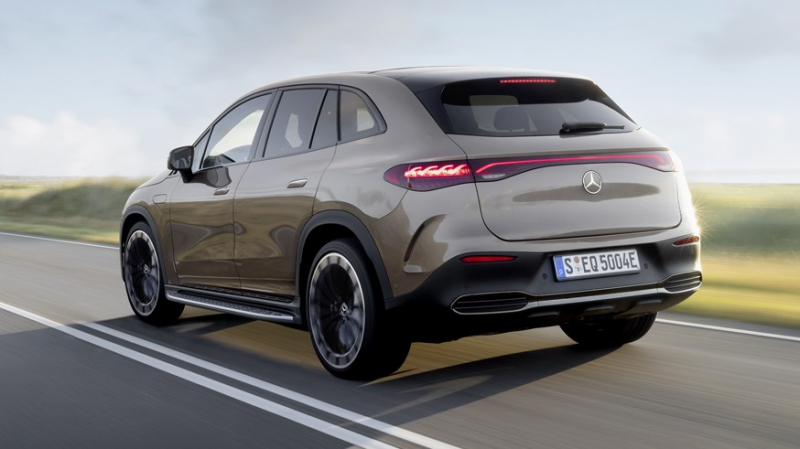Mercedes EQE SUV: облик в стиле старшего SUV, пять версий и только одна батарея
