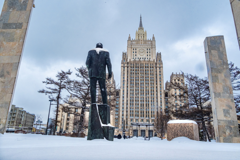 Информационный эффект: почему Киев пытается добиться исключения России из Совбеза ООН