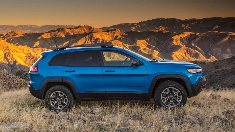 Jeep Cherokee готовится к смене поколений на фоне обвала продаж в США