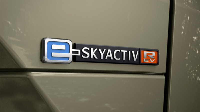Возвращение РПД: представлено гибридное кросс-купе Mazda MX-30 e-Skyactiv R-EV