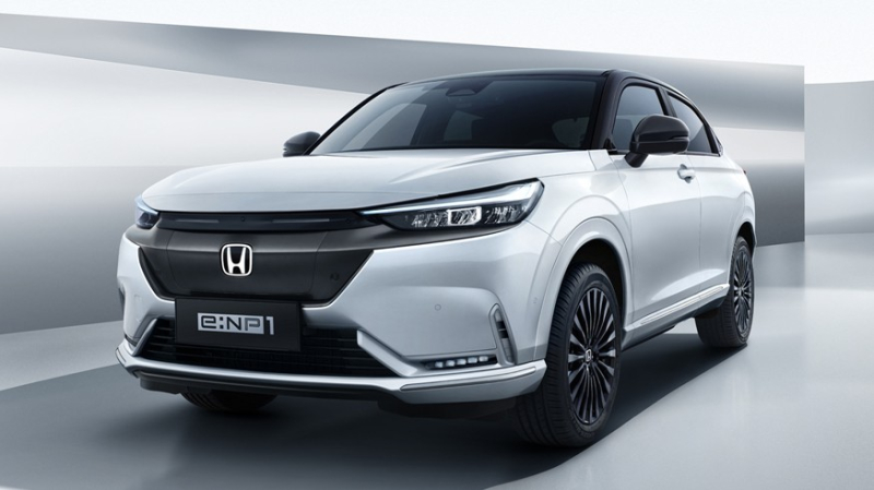 Honda готовит пару новых кроссоверов: первые тизеры