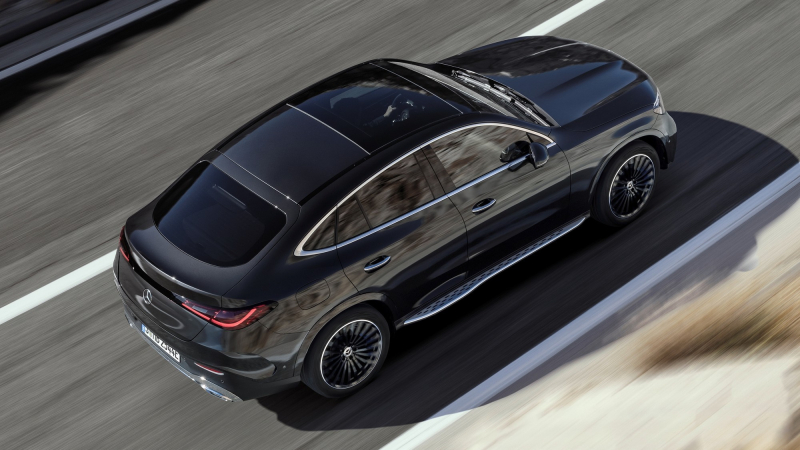 Новый Mercedes-Benz GLC Coupe: полная гибридизация и мягкая эволюция стиля