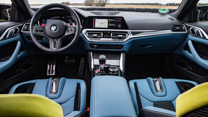 Обновлённая BMW M4: первые изображения