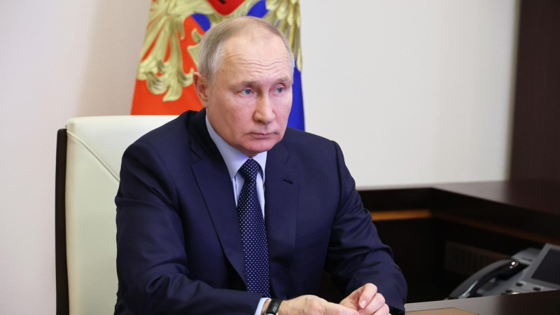 Путин проведет оперативное совещание Совбеза