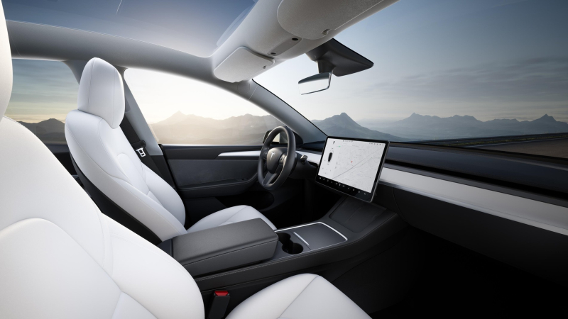 Tesla Model Y: самый продаваемый в мире электромобиль готовится к обновлению