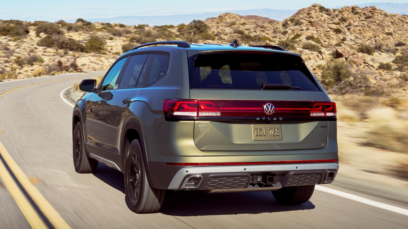 Американский VW Atlas решил прикинуться внедорожником: новая версия Peak Edition