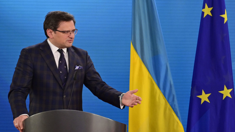 «Нервный срыв украинского режима»: Киев обвинил ЕС в невыполнении плана по совместным закупкам боеприпасов для Украины