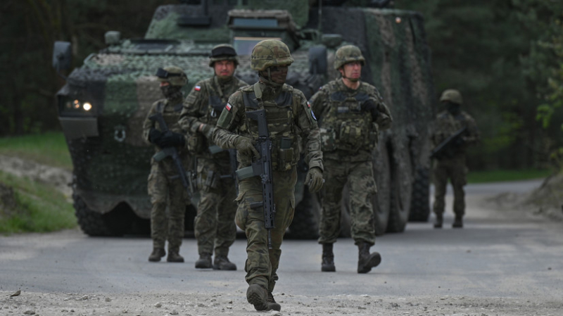 Самоубийственная политика: в Польше заявили о планах создать самую сильную в Европе сухопутную армию