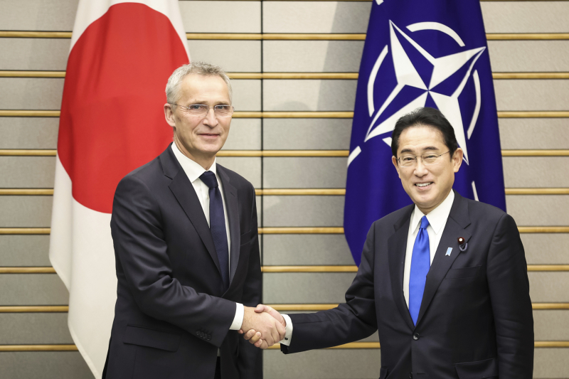 Токийский связной: в Китае заявили об опасности экспансии НАТО в Азиатско-Тихоокеанский регион
