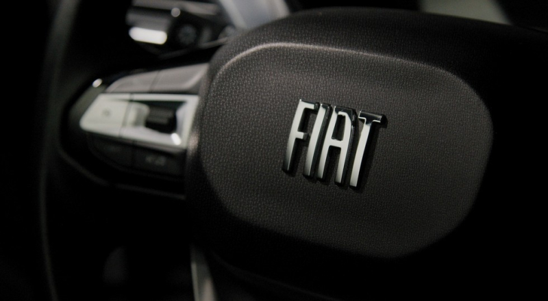 Без сюрприза: рамный пикап Fiat Titano внутри повторил исходный Peugeot Landtrek