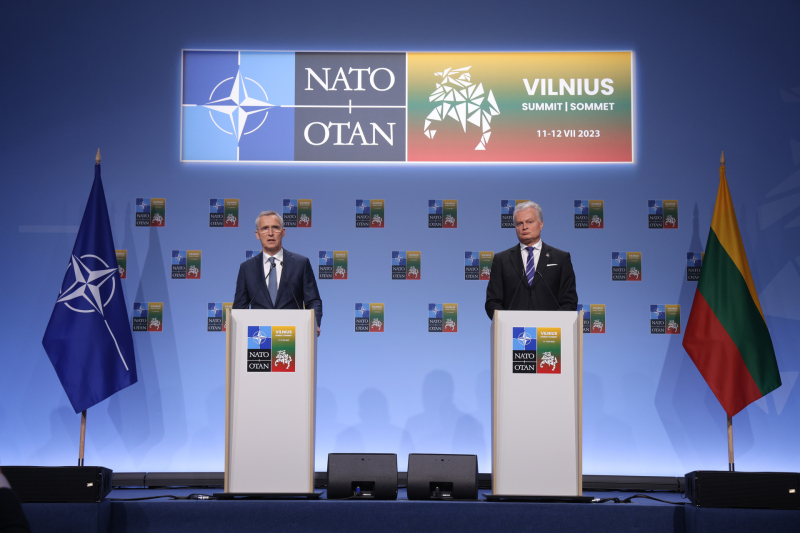 «Драйвер эскалации»: Литва призвала НАТО создать постоянные военные базы у границ России