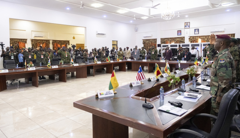 «Может обернуться гуманитарной катастрофой»: Франция готова поддержать военные действия ЭКОВАС в Нигере