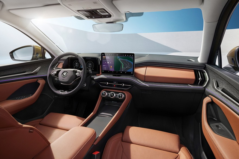 Салоны новых Skoda Kodiaq и Superb: «крутилки» с экранами внутри и другие фокусы