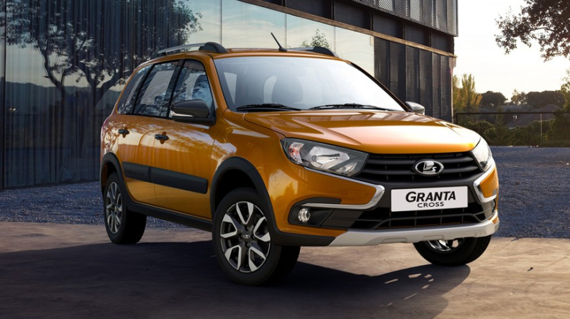 Топовые автомобили Lada могут подорожать, стартовым версиям ценники хотят сохранить