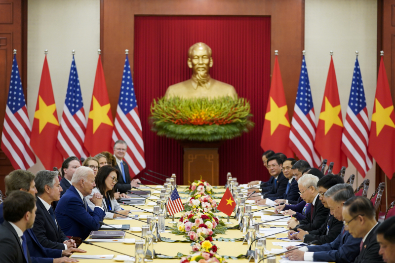 «Выглядят несостоятельными»: как США пытаются нарастить связи с Вьетнамом и отдалить его от России и Китая
