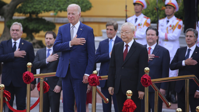 «Выглядят несостоятельными»: как США пытаются нарастить связи с Вьетнамом и отдалить его от России и Китая