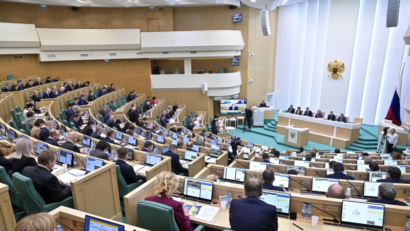 Парламент поддержит документ об отзыве ратификации ДВЗЯИ, заявил сенатор