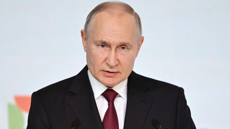 "Путин поговорит с ним". В США назвали способ завершить конфликт на Украине