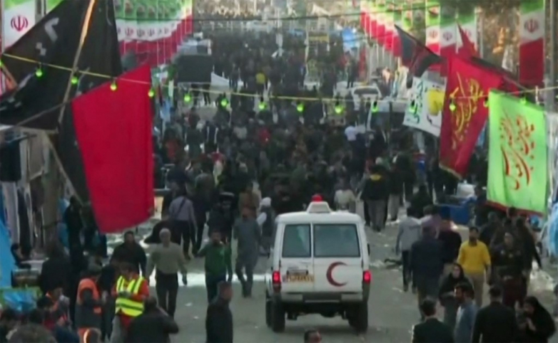 Погибли более 100 человек: в Иране в ходе церемонии памяти генерала Сулеймани произошли взрывы
