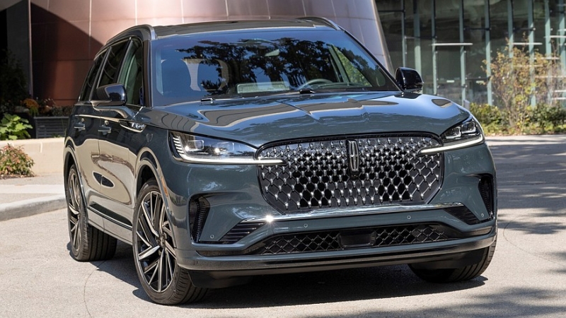 Обновлённый Lincoln Aviator: один мотор, но больше опций, чем у родственного Форда