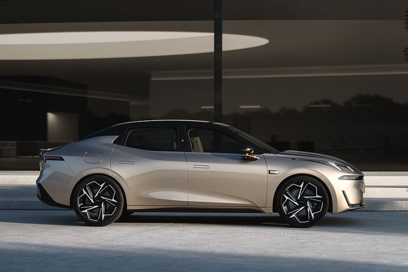 Седан Lynk & Co 07 от Geely и Volvo: новые фото и дата премьеры
