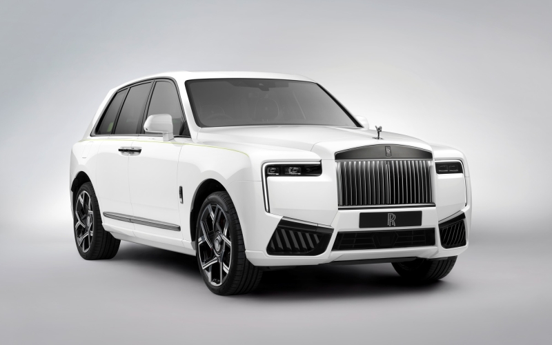 Обновлённый Rolls-Royce Cullinan: дизайн в стиле сухопутной яхты и прежняя техника