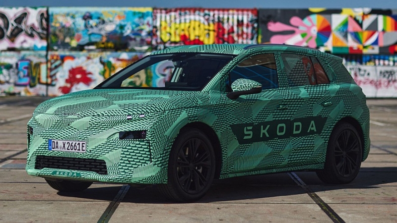 Новый кроссовер Skoda Elroq: первые изображения